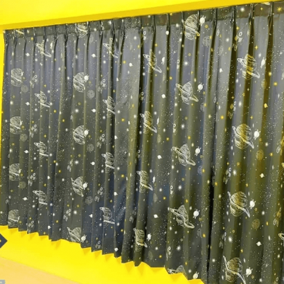 curtain-03.png
